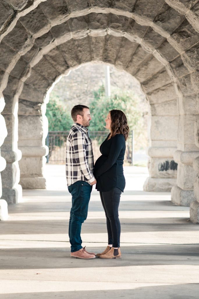 Maternity pictures at Lincoln park nature boardwalk